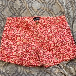 American Eagle Midi shorts
